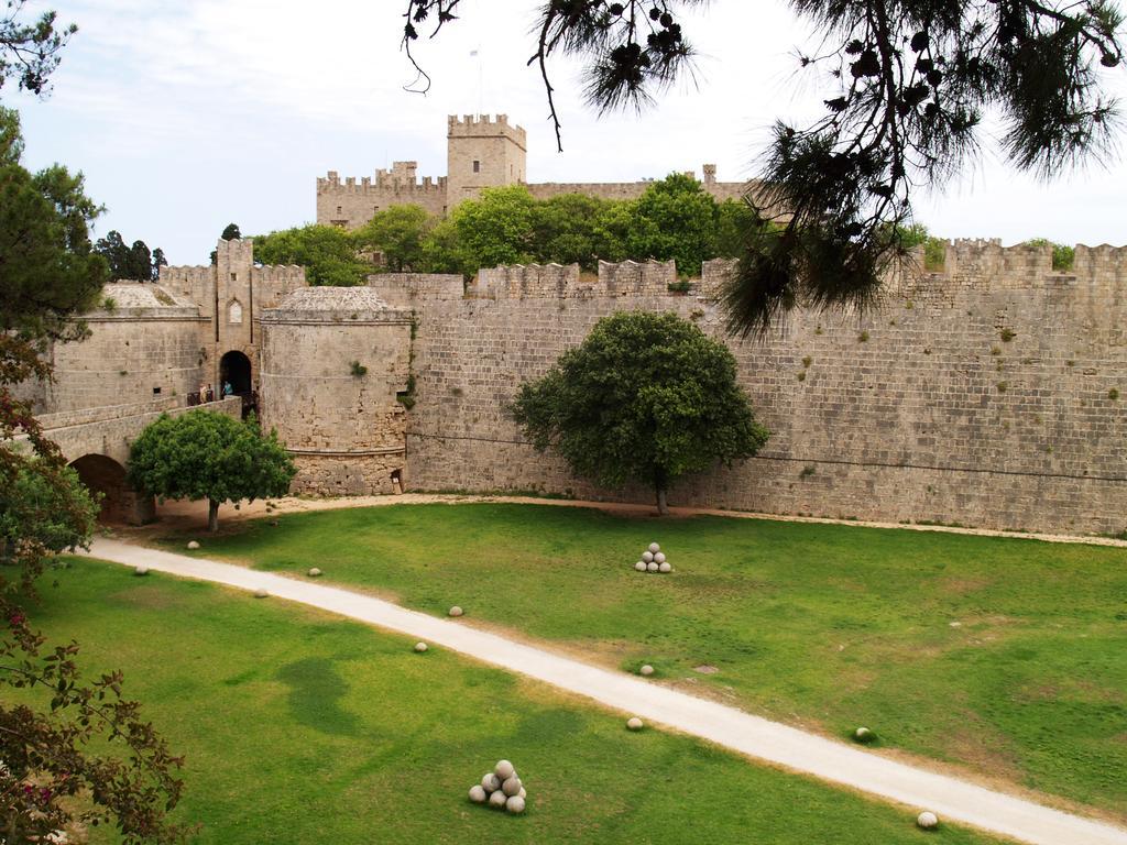 Antifanous Apartments Rhodes City Exterior foto